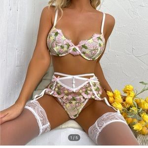 White Floral Lingerie